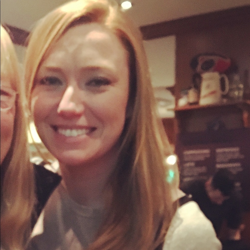 Meet your Posher, Kelly